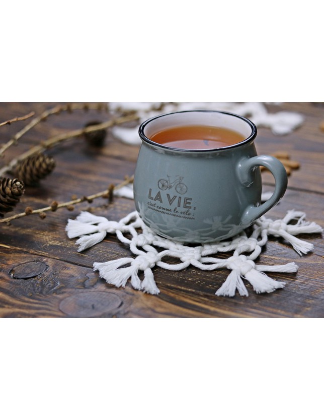 Macrame snowflake - free pattern