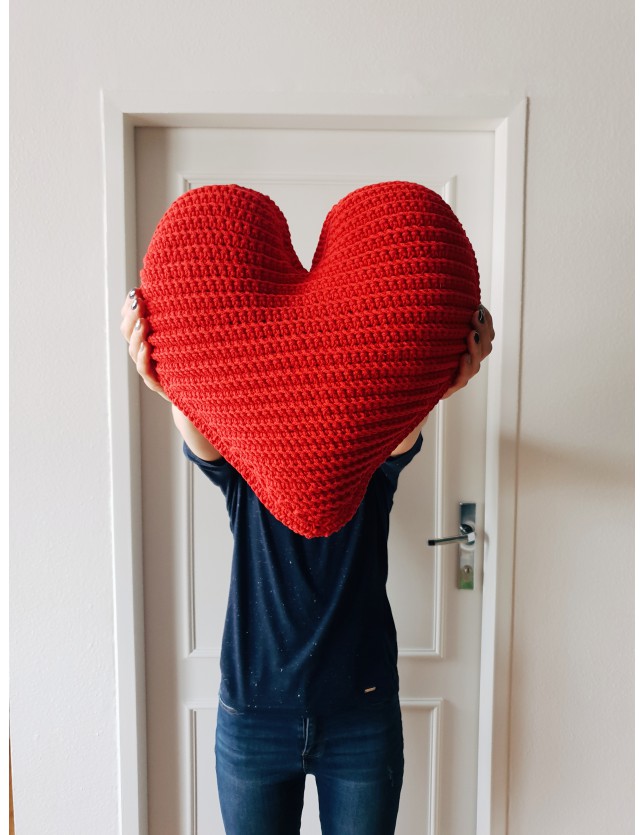 Poduszka w kształcie serca