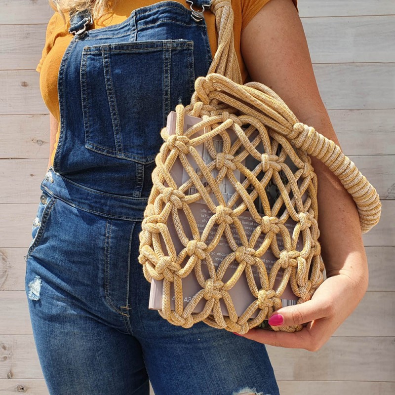 Macrame Double Pouch Mobile Holder DIY | Amazing Mobile Holder with Double  Pouch Hello Friends in this Video i will teach you How to make Macrame  Double Pouch Mobile Holder DIY at
